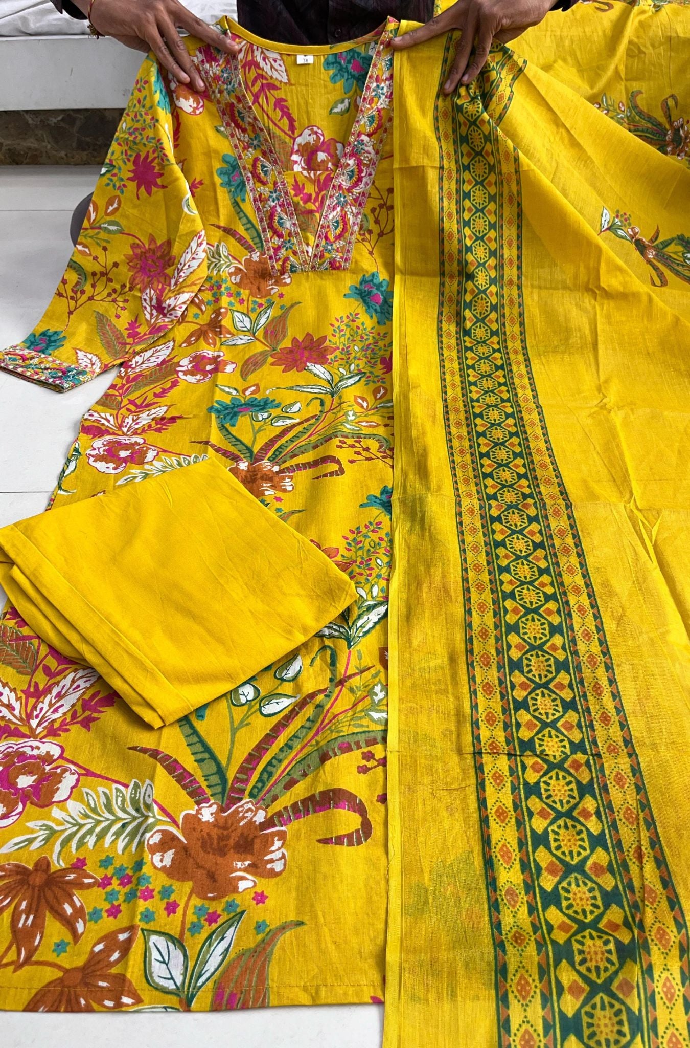 Stylish Neck Design Cotton Kurti Pant Dupatta Set