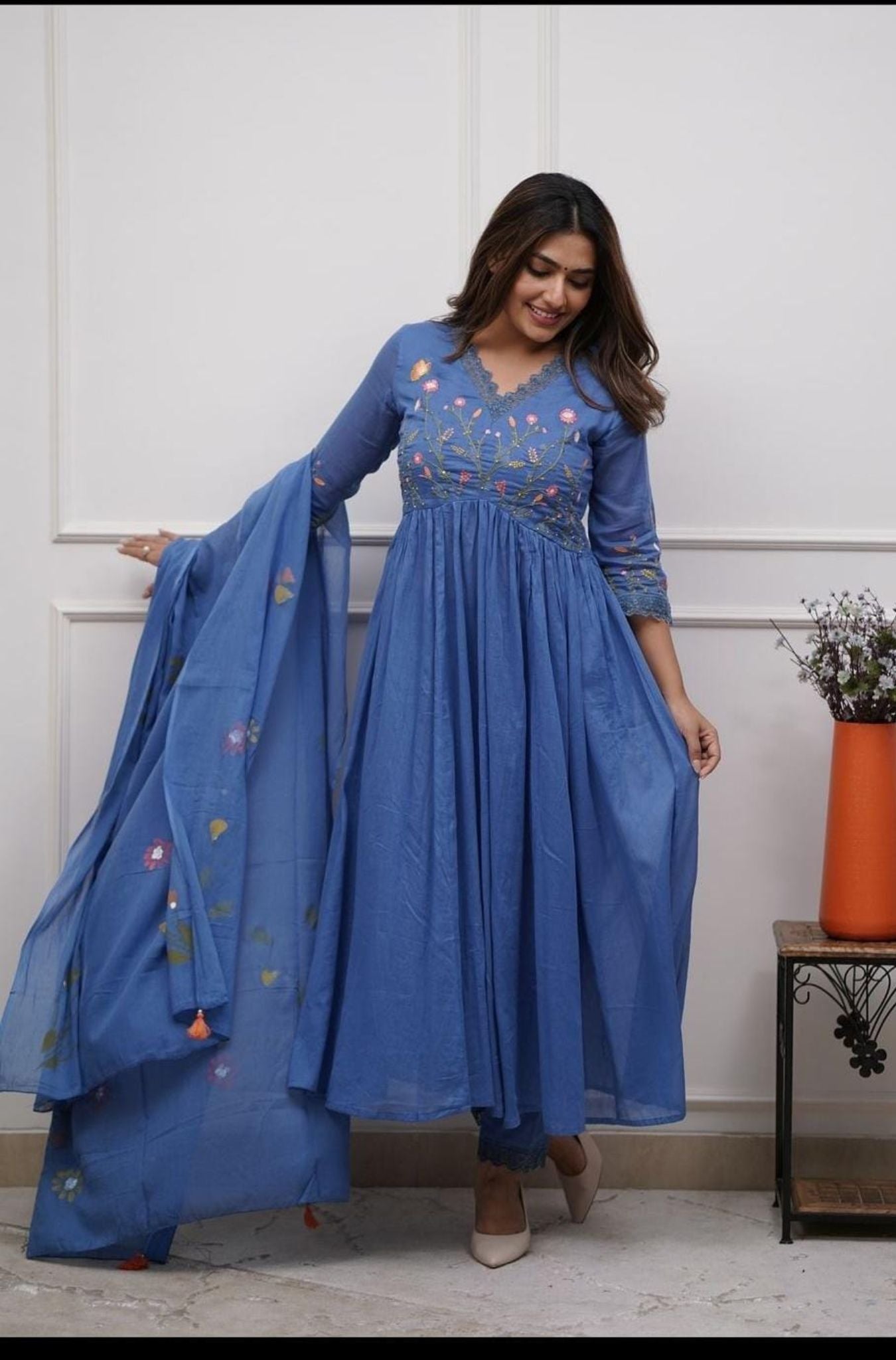 Embroidery cotton Suit set