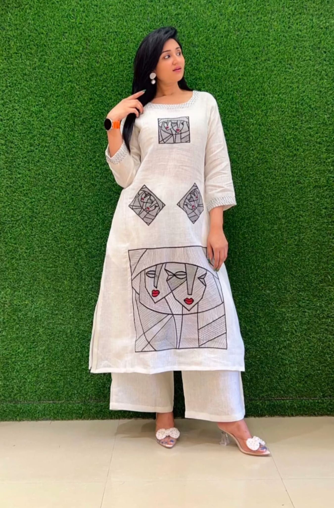 white Casual Were kurta set for Woman