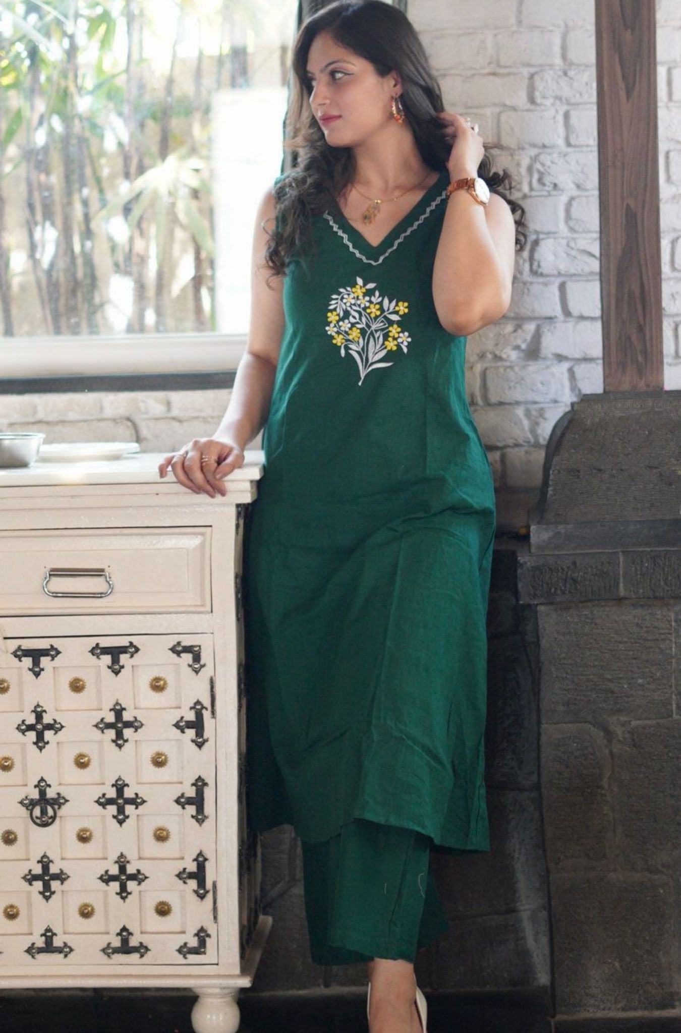 Beautiful Embroidery Work Kurta Set For Woman