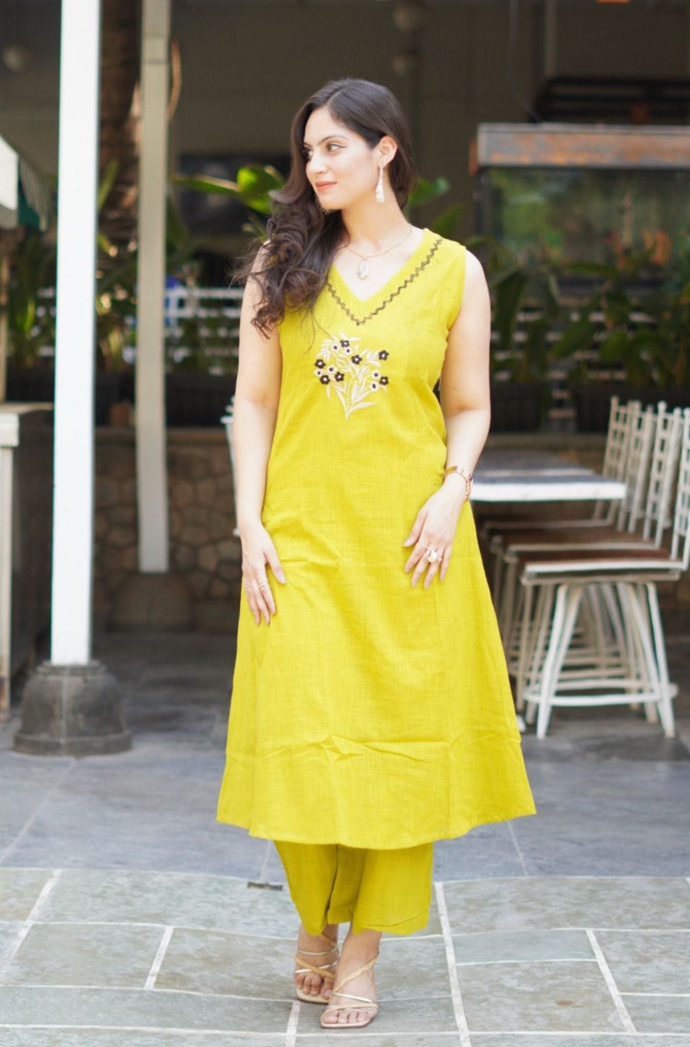 Beautiful Embroidery Work Kurta Set For Woman