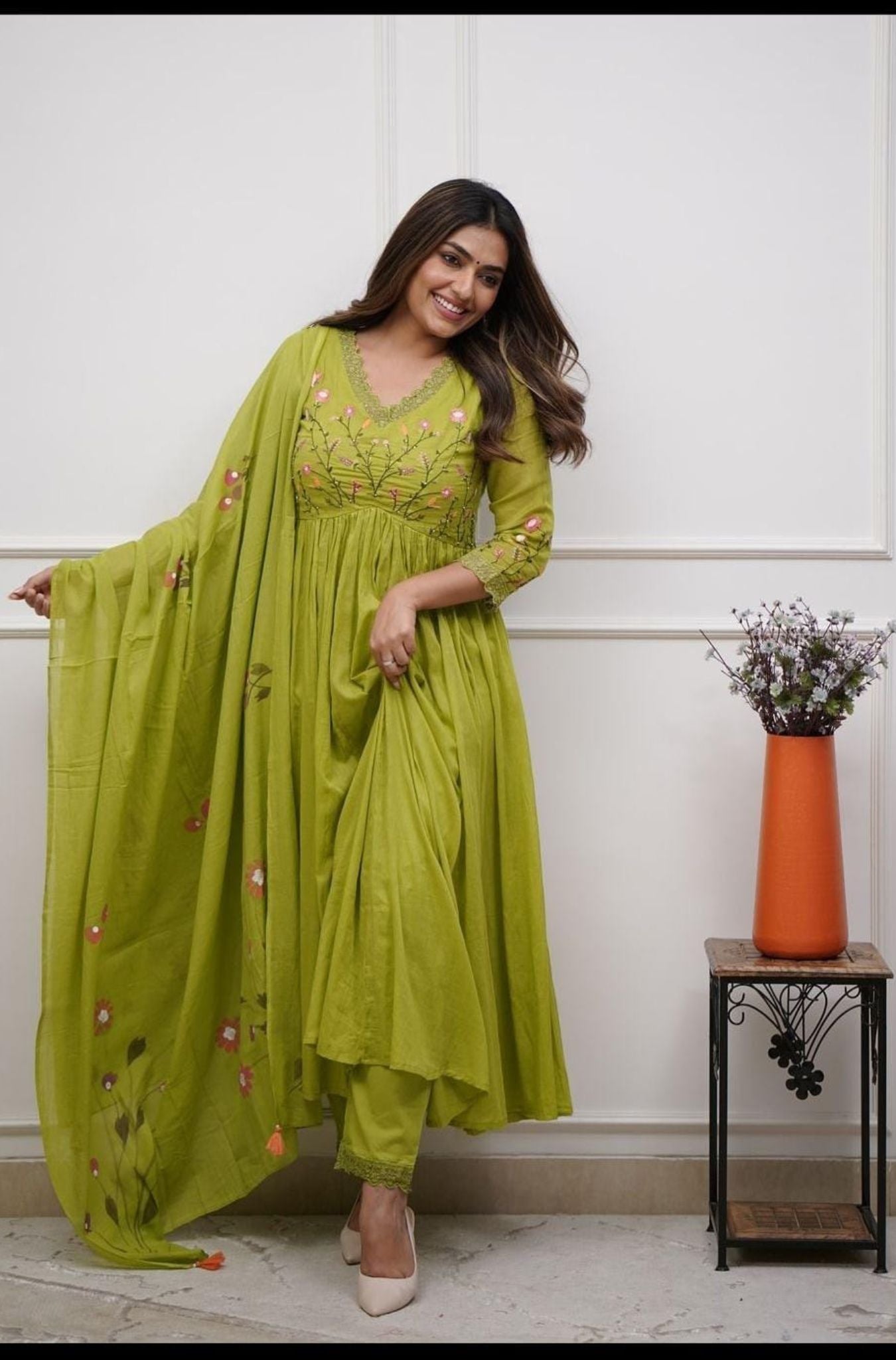 Embroidery cotton Suit set