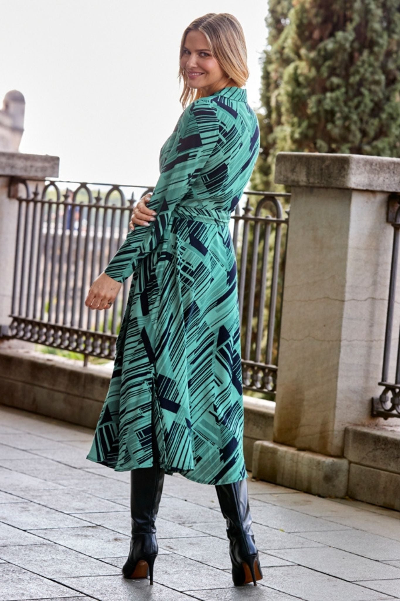 Green And Black Printed Geometric Designer Shirt Dress