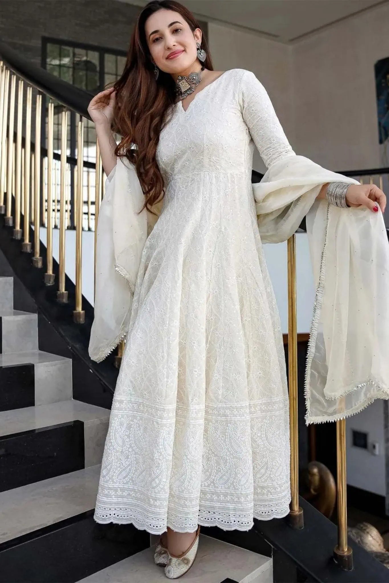 Ethnic Gowns | White Anarkali Dress | Freeup
