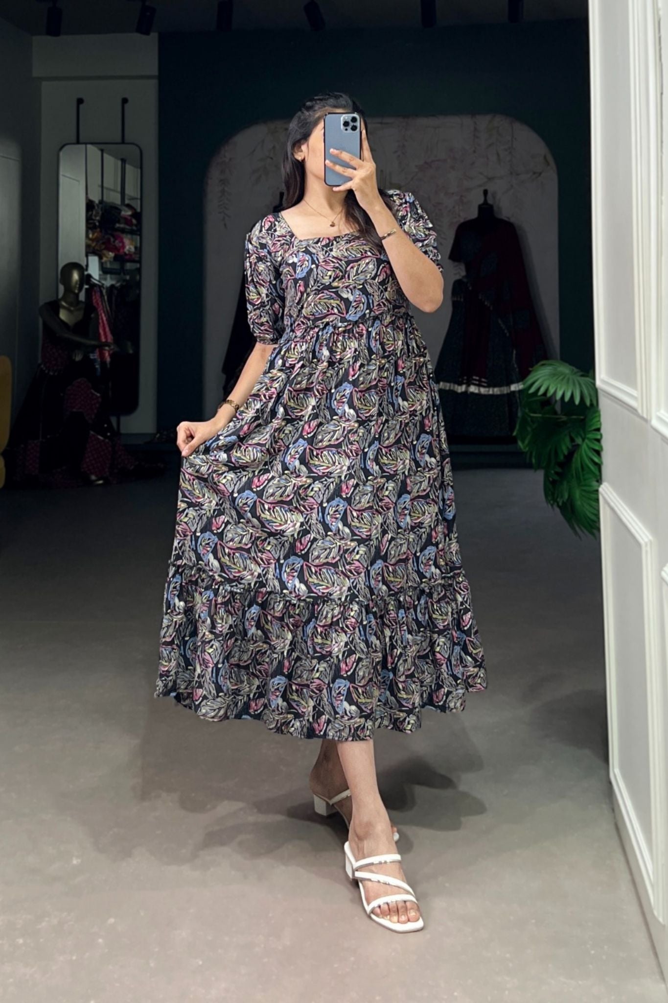 Floral Print Tiered Midi Dress with Puff Sleeves