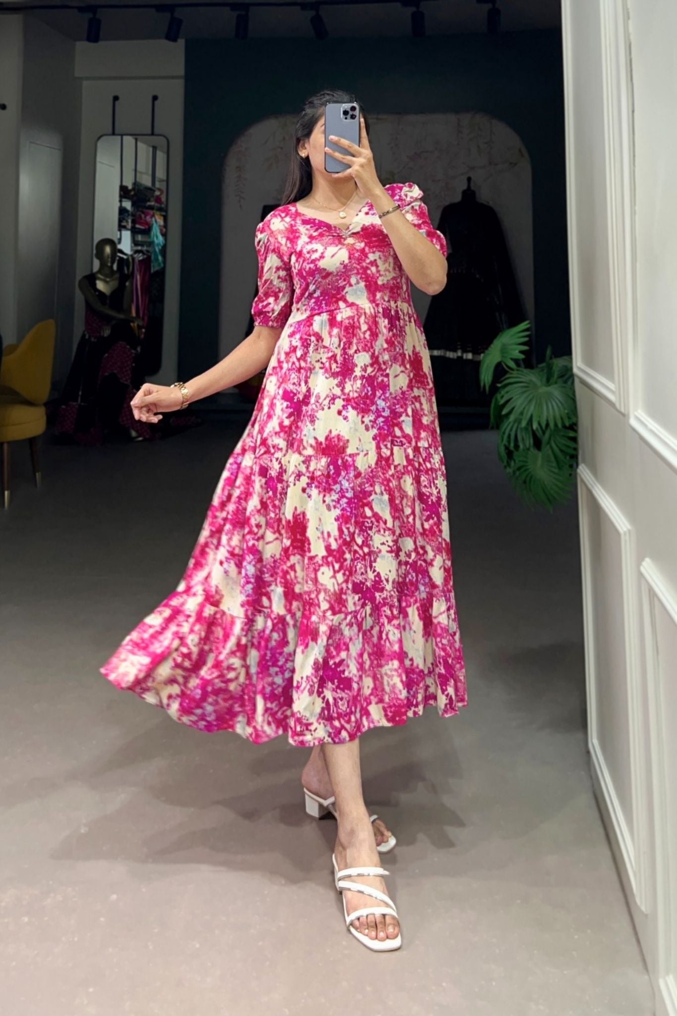 Floral Print Sweetheart Midi Dress with Puff Sleeves